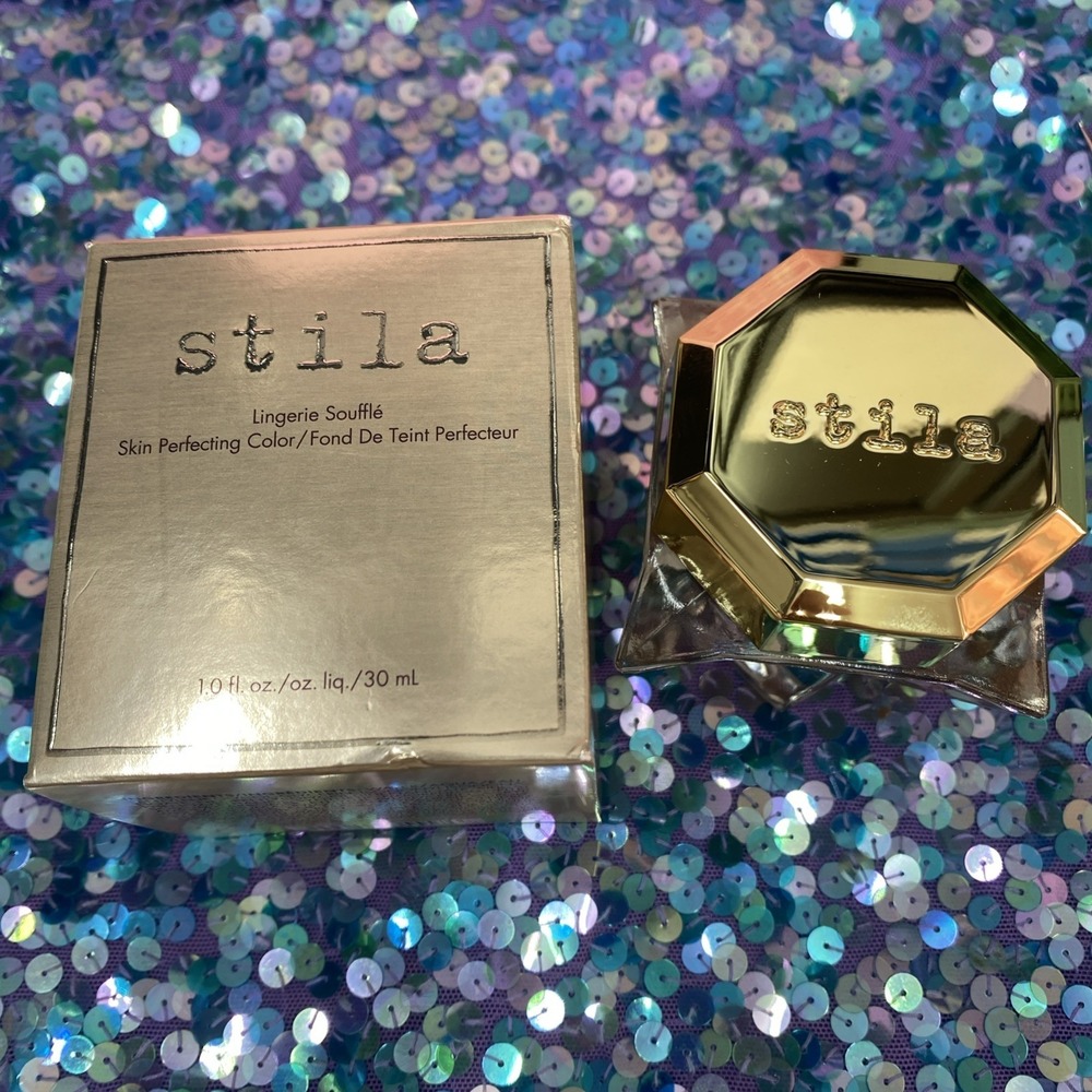 Stila Lingerie Souffle Skin Perfecting Color in Shade 7.0